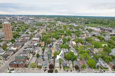 1739 N Warren Ave, Milwaukee, WI 53202 - Photo 47