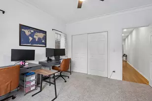 1739 N Warren Ave, Milwaukee, WI 53202 - Photo 17
