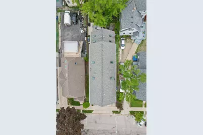 1739 N Warren Ave, Milwaukee, WI 53202 - Photo 39