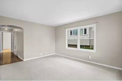 12723 W Colfax Pl, Butler, WI 53007 - Photo 11