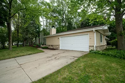 1825  Wolf Rd, Waukesha, WI 53186 - Photo 31