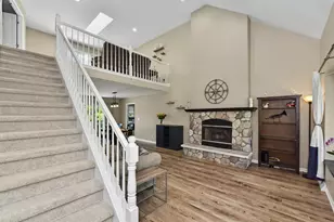 9013 S 26th St, Oak Creek, WI 53154 - Photo 13