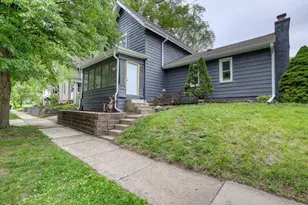 507 NW Barstow St, Waukesha, WI 53188 - Photo 3