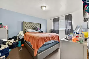 5412 W Mill Rd, Milwaukee, WI 53218 - Photo 21