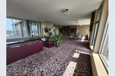1707 N Prospect Ave #16D, Milwaukee, WI 53202 - Photo 13
