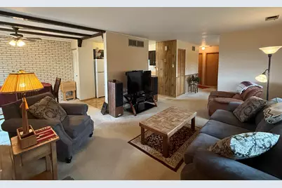 6324 S 20th St, Milwaukee, WI 53221 - Photo 5
