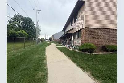 6324 S 20th St, Milwaukee, WI 53221 - Photo 29