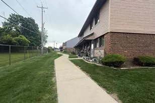 6324 S 20th St, Milwaukee, WI 53221 - Photo 29