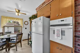 4011 19th St, Racine, WI 53405 - Photo 9