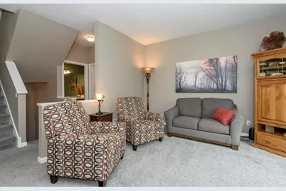 14355 W Lenox Dr, New Berlin, WI 53151 - Photo 9
