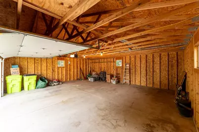 714 E Capitol Dr, Hartland, WI 53029 - Photo 29
