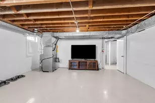 2781 S 76th St, West Allis, WI 53219 - Photo 21