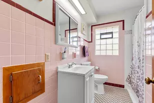 2781 S 76th St, West Allis, WI 53219 - Photo 17