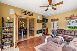 348 S Maple Ln, Saukville, WI 53080 - Photo 27