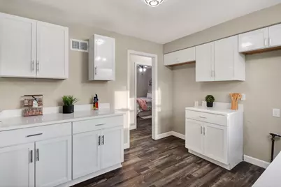 4575 N 46th St, Milwaukee, WI 53218 - Photo 7