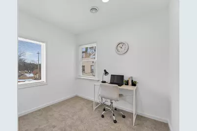 445 N 39th St, Milwaukee, WI 53208 - Photo 17