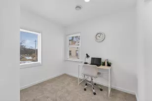 445 N 39th St, Milwaukee, WI 53208 - Photo 17