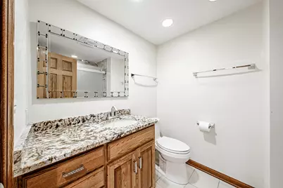 15035  Pomona Rd, Brookfield, WI 53005 - Photo 25
