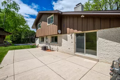 15035  Pomona Rd, Brookfield, WI 53005 - Photo 41
