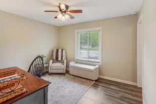 N99W16526 Rustic Ln, Germantown, WI 53022 - Photo 15