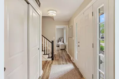 N99W16526  Rustic Ln, Germantown, WI 53022 - Photo 17