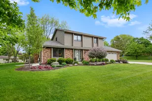 N99W16526 Rustic Ln, Germantown, WI 53022 - Photo 1
