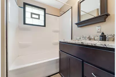 2068 S 68th St, West Allis, WI 53219 - Photo 13