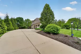 N52W21378 Golfview Dr, Menomonee Falls, WI 53051 - Photo 37