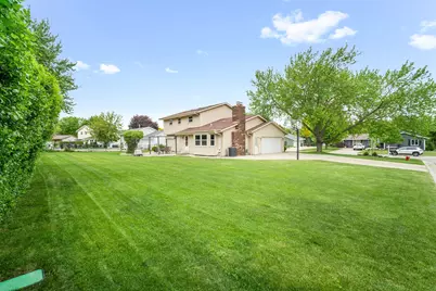 15025 W Vera Cruz Dr, New Berlin, WI 53151 - Photo 33