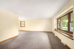 15025 W Vera Cruz Dr, New Berlin, WI 53151 - Photo 17