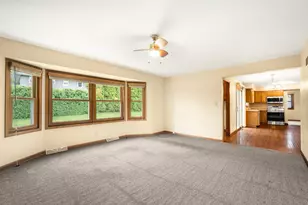 15025 W Vera Cruz Dr, New Berlin, WI 53151 - Photo 13