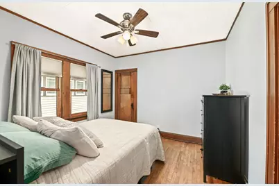 2209 N 62nd St, Wauwatosa, WI 53213 - Photo 17