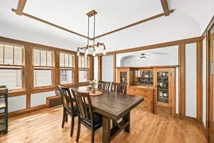 2209 N 62nd St, Wauwatosa, WI 53213 - Photo 9