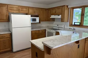 8232 Cooper Rd, Pleasant Prairie, WI 53142 - Photo 17