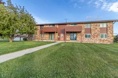 10345 W Whitnall Edge Dr #101, Franklin, WI 53132 - Photo 1