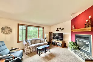 N3357 Ivy Rd, Geneva, WI 53147 - Photo 3