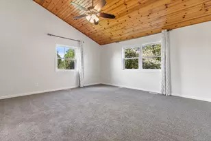 N5963 Foster Rd, Sugar Creek, WI 53121 - Photo 17