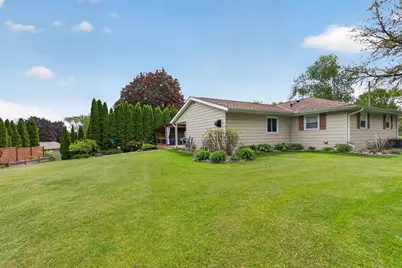 350  Clinton St, Kewaskum, WI 53040 - Photo 37