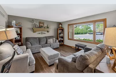 350  Clinton St, Kewaskum, WI 53040 - Photo 3