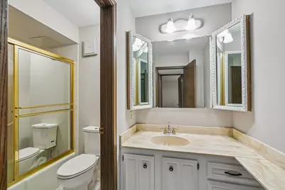 4215 N 100th St #203, Milwaukee, WI 53222 - Photo 19