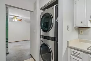 4215 N 100th St, Milwaukee, WI 53222 - Photo 7