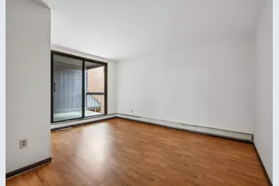 4215 N 100th St #203, Milwaukee, WI 53222 - Photo 15