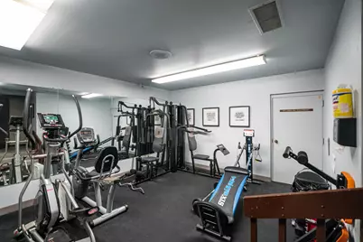 6100 W Stonehedge Dr #120, Greenfield, WI 53220 - Photo 25