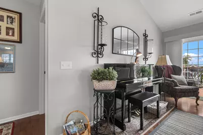1089  Lakeland Way #9-19, Geneva, WI 53147 - Photo 9