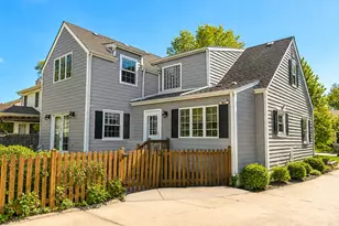 4943 N Diversey Blvd, Whitefish Bay, WI 53217 - Photo 15