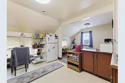 1012  Manila St, Manitowoc, WI 54220 - Photo 19