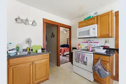 1012  Manila St, Manitowoc, WI 54220 - Photo 9