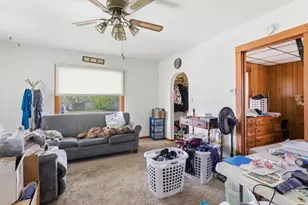 1012 Manila St, Manitowoc, WI 54220 - Photo 7
