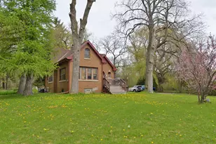 5118 Graceland Blvd, Racine, WI 53406 - Photo 3