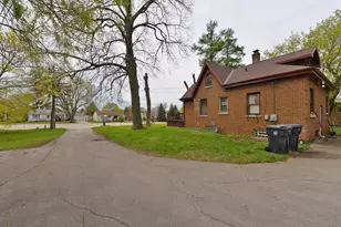 5118 Graceland Blvd, Racine, WI 53406 - Photo 7